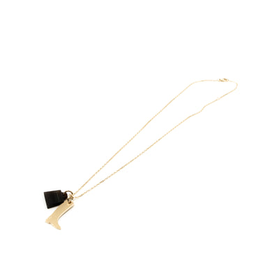 Amulette Maroquinier Pendant Small