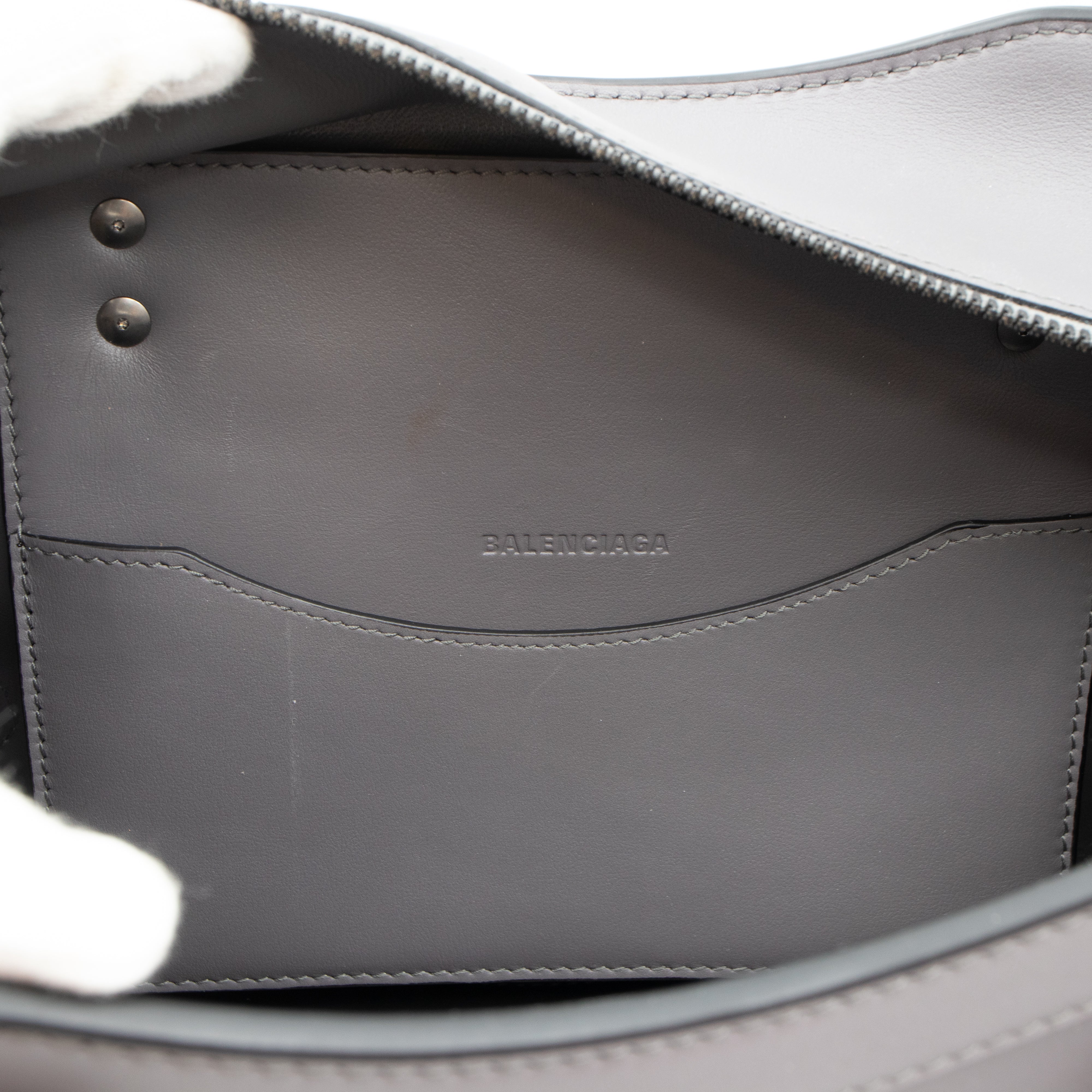 Neo Classic City Small Dark Gray