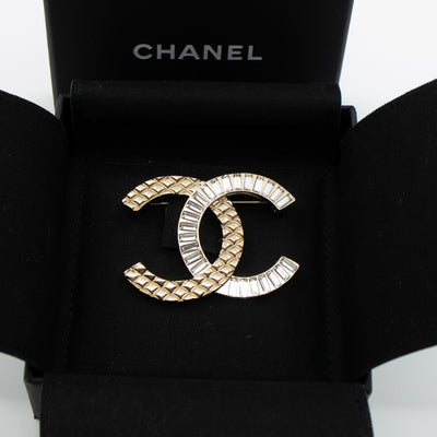 CC Brooch Crystal Light Gold