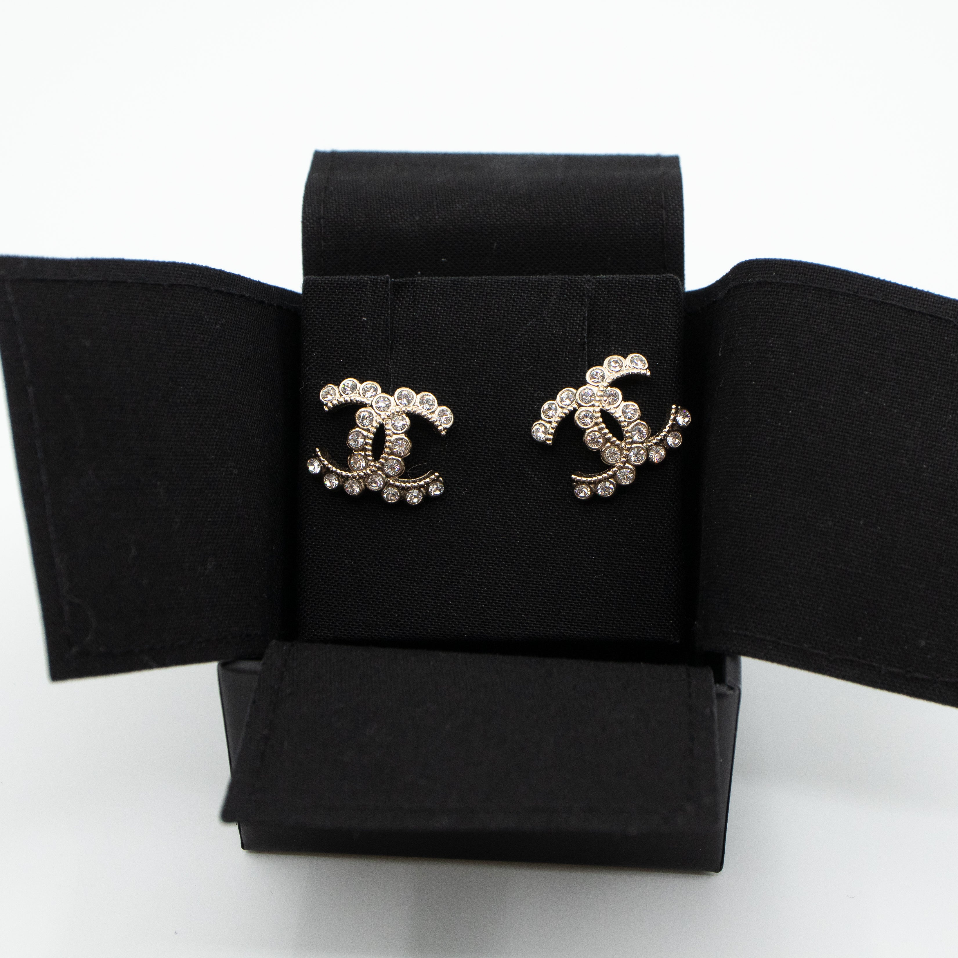 CC Crystal Earrings Light Gold