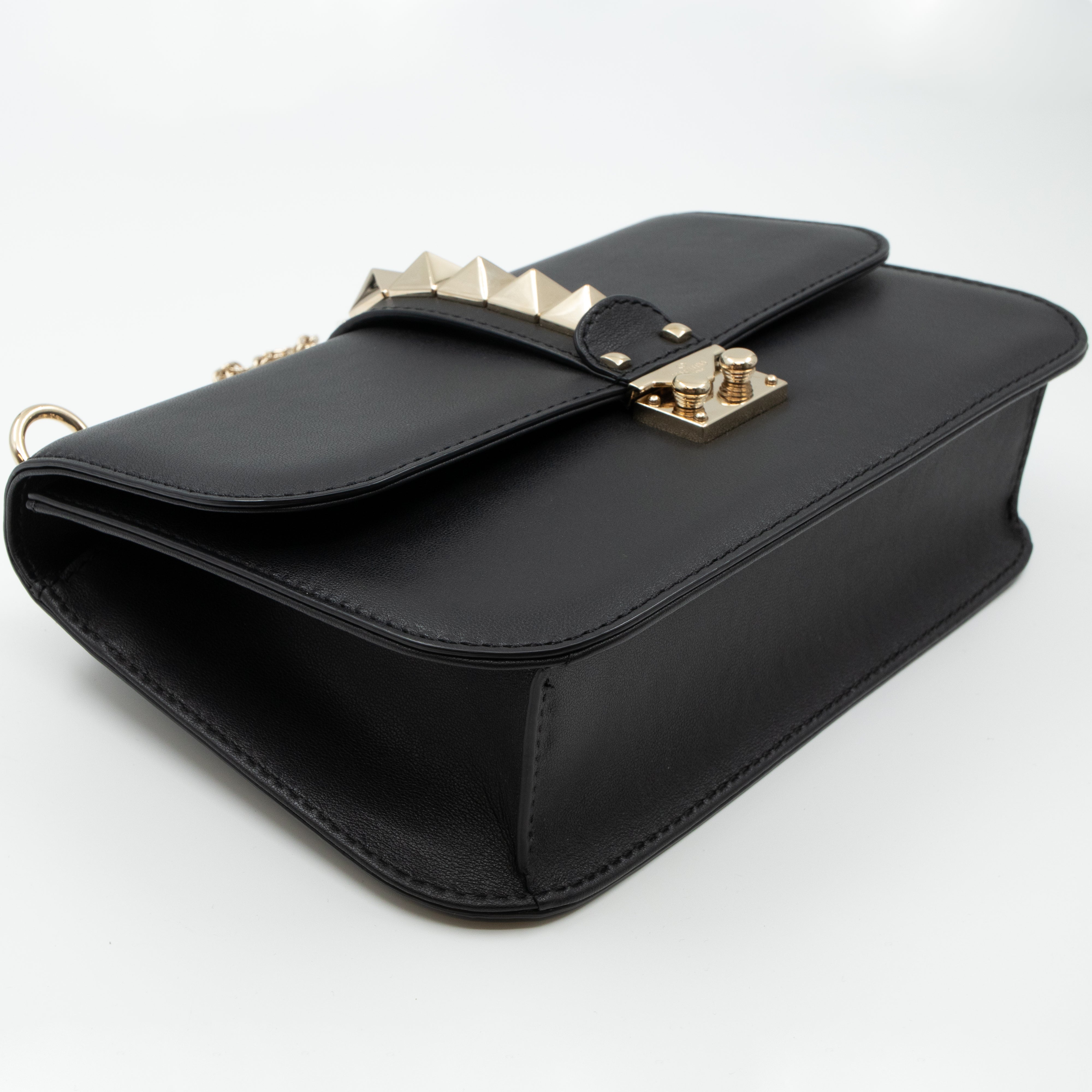 Medium Glam Lock Rockstud Flap Bag Black