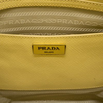 Galleria Large Double Zip Yellow Saffiano