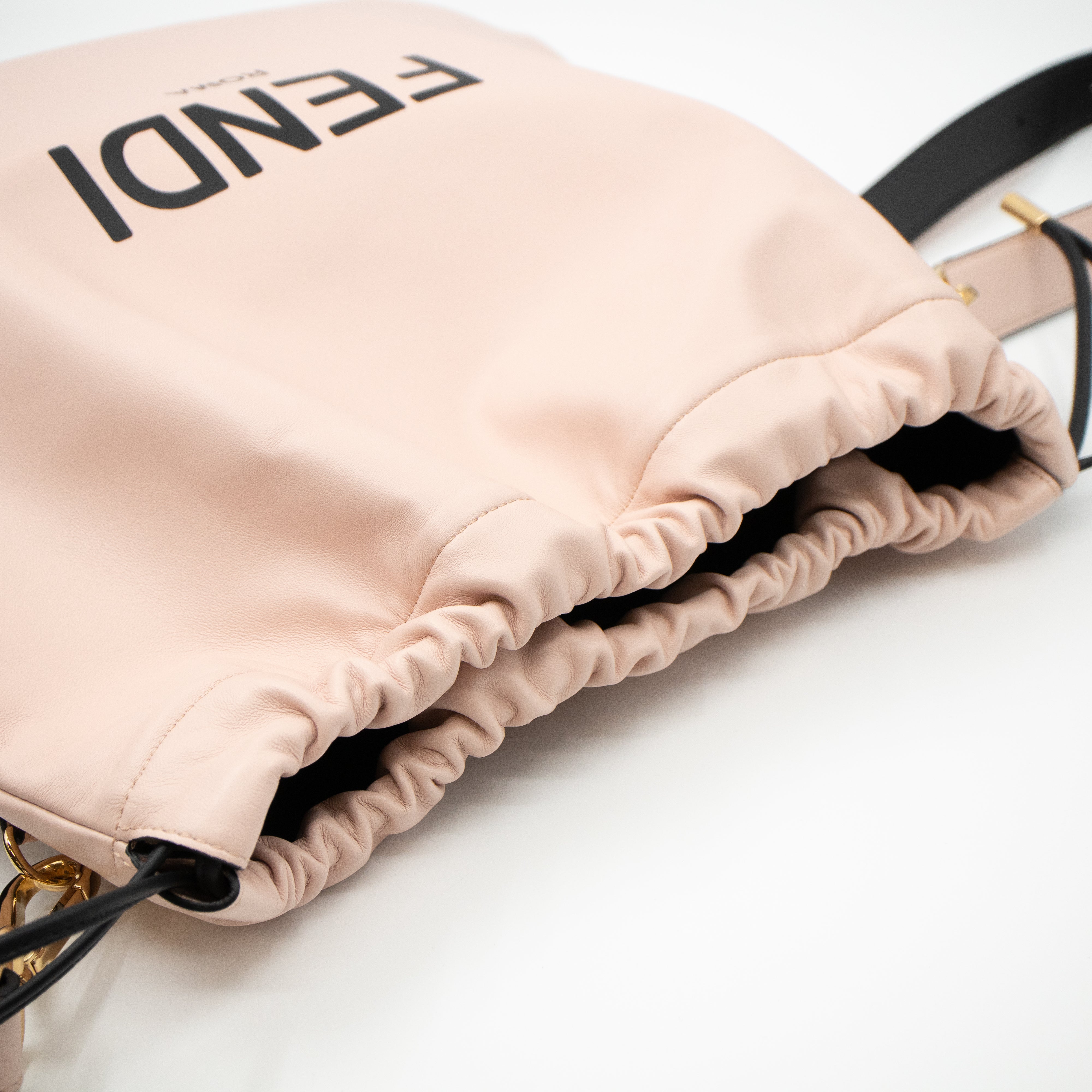Fendi Pack Pouch Medium Light Pink Leather
