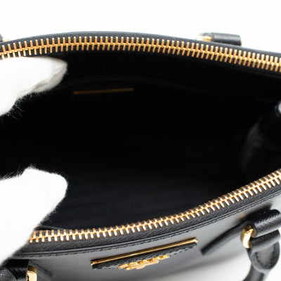 Galleria Small Double Zip Black Saffiano
