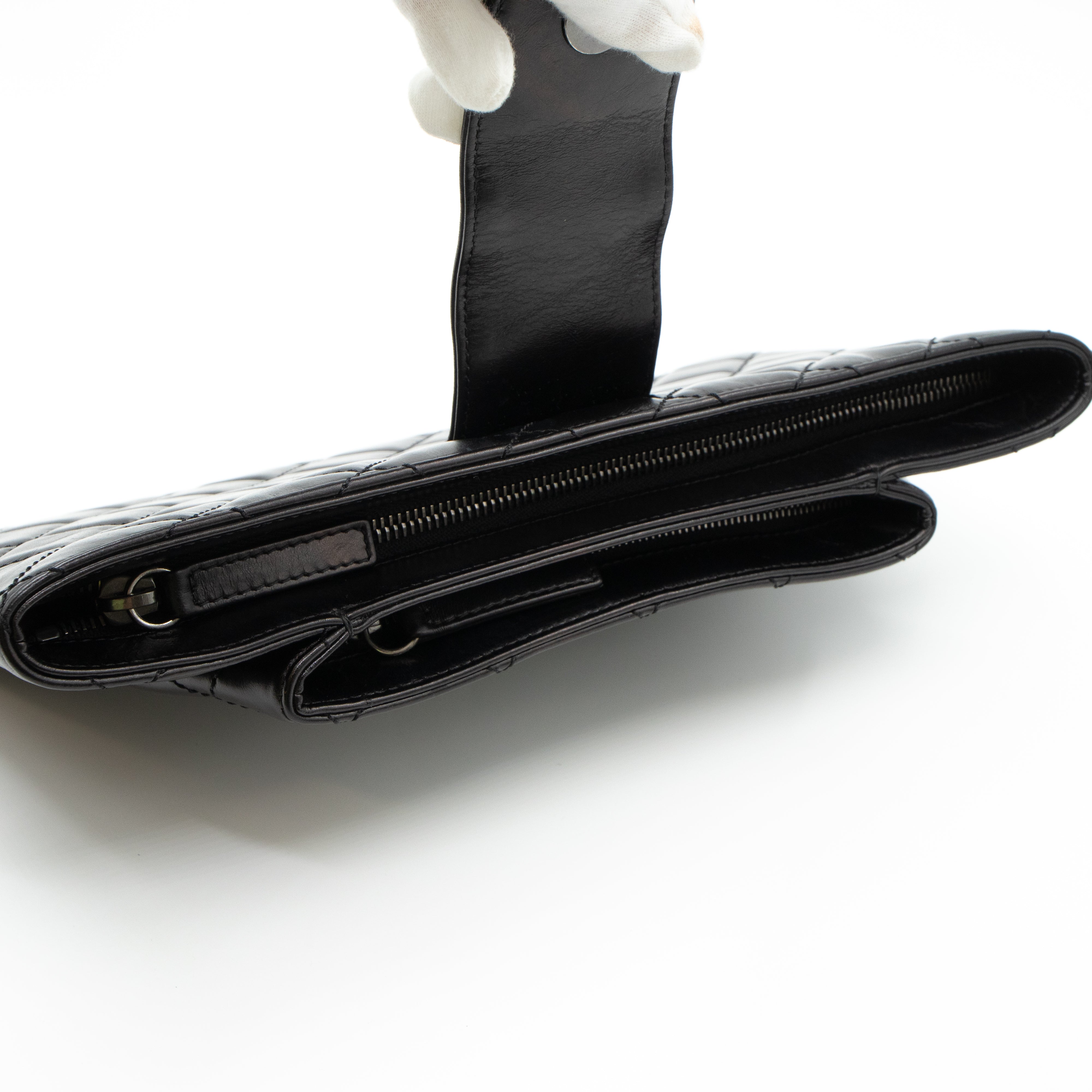 Coco Pleats Clutch Black Calfskin