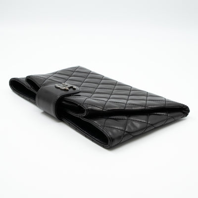 Coco Pleats Clutch Black Calfskin