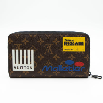 Zippy Organizer Wallet Monogram Logo Story
