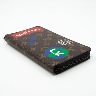 Zippy Organizer Wallet Monogram Logo Story