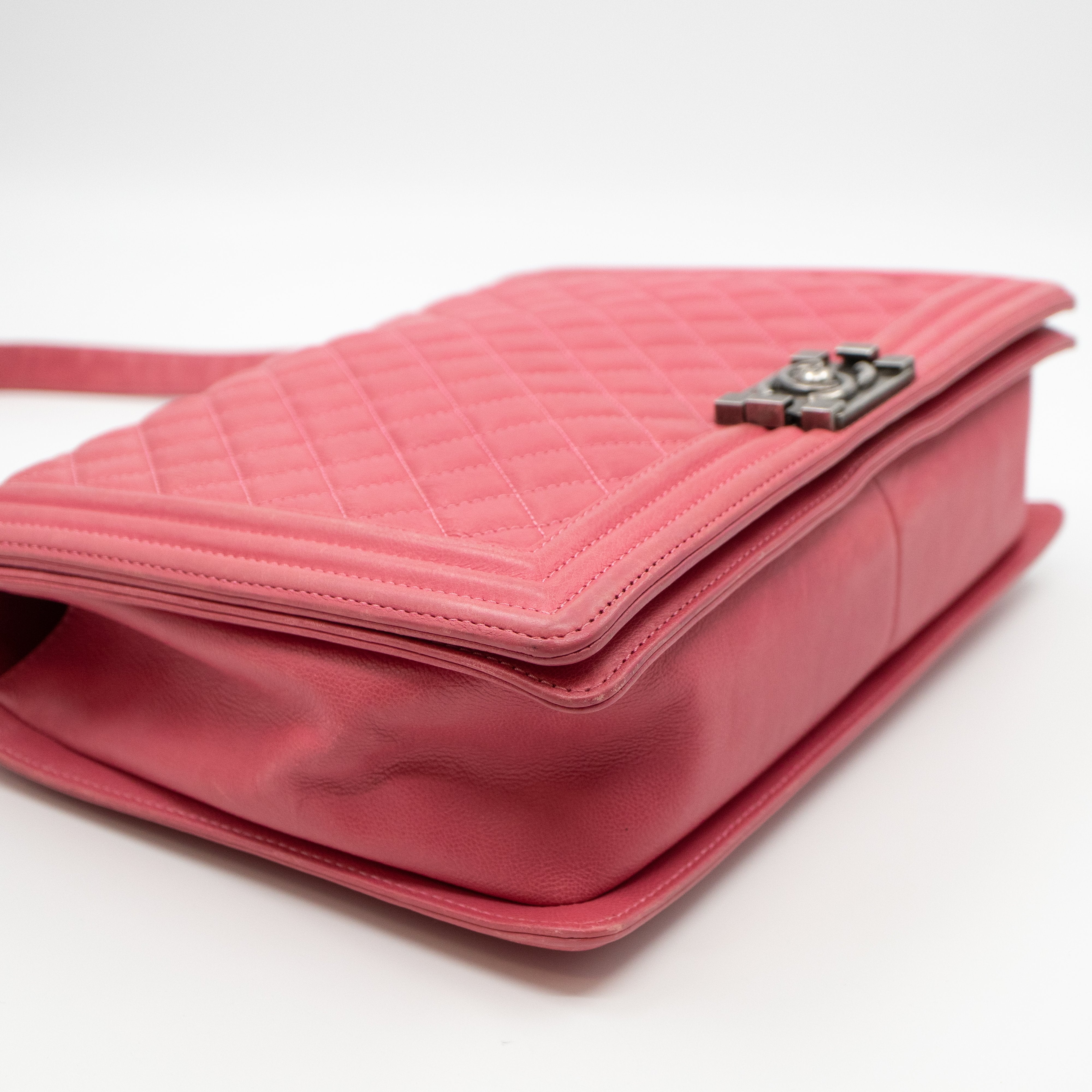 Boy Flap Bag Large Pink Leather