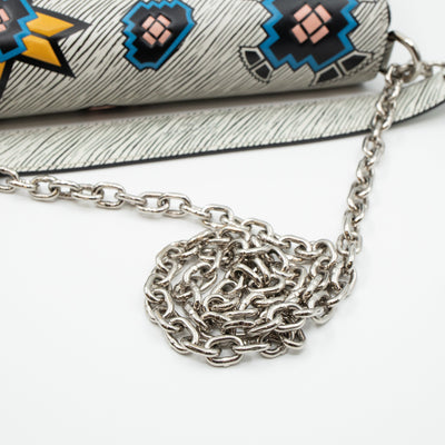 Twist MM Azteque White Epi Leather