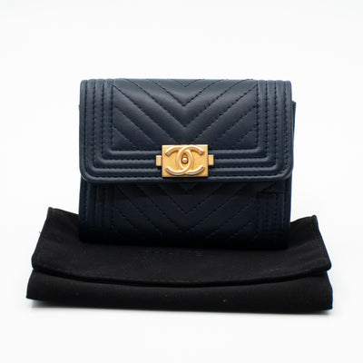 Boy Flap Card Case Navy Leather
