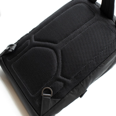 Single Strap Backpack Flame Black Nylon