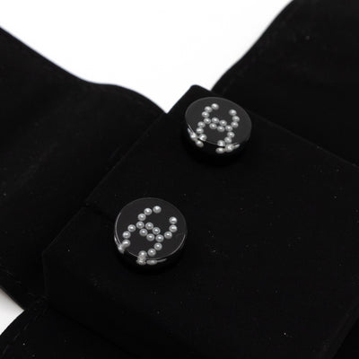 CC Round Earrings Black Pearl