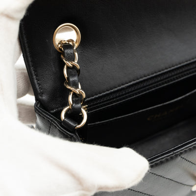 Classic Mini Rectangular Chevron Black Leather