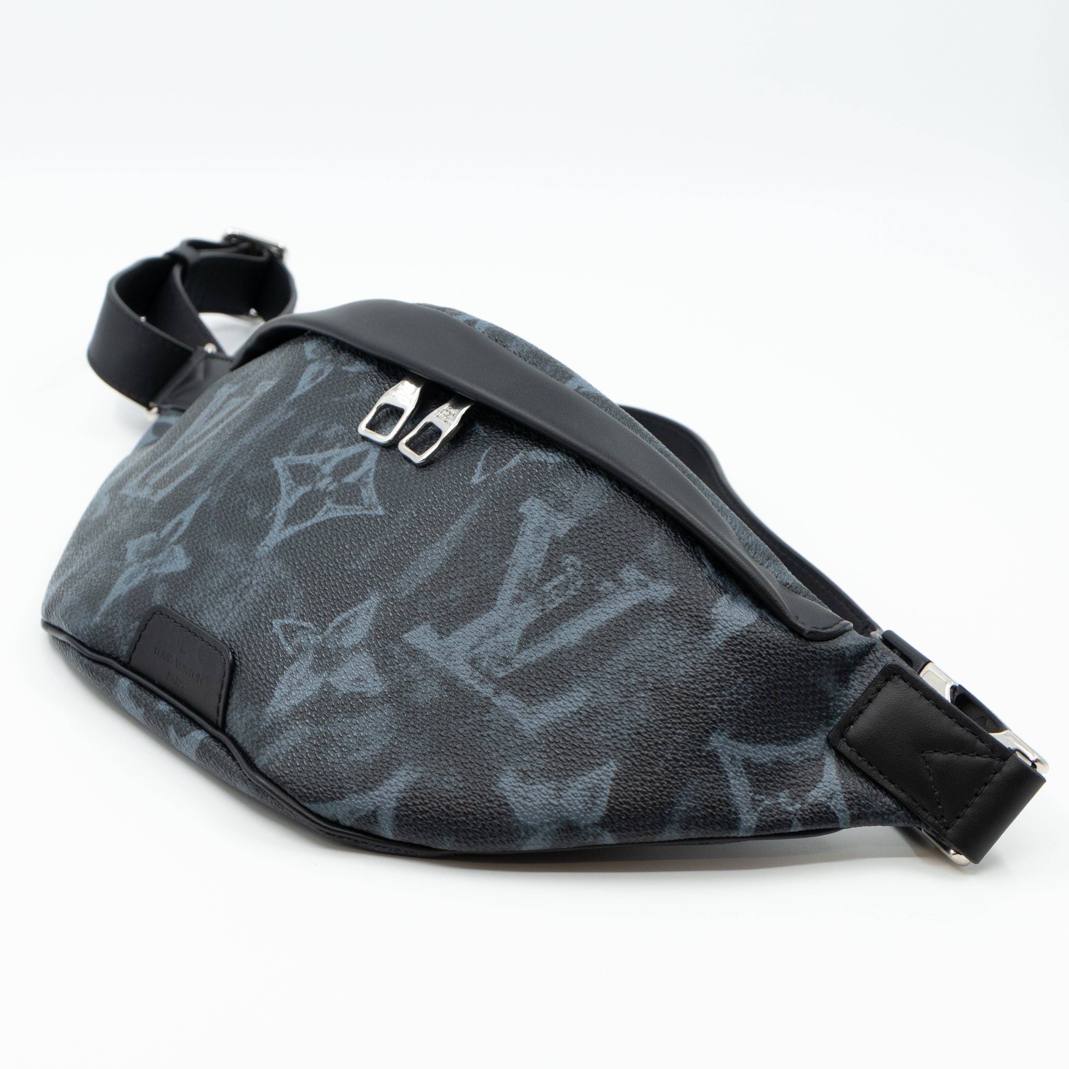 Discovery Bumbag Monogram Pastel Noir