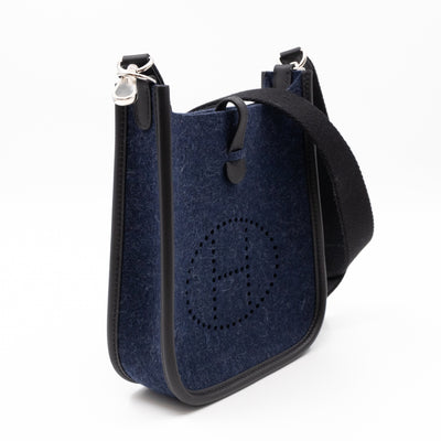 Evelyne 16 Amazone Blue Felt