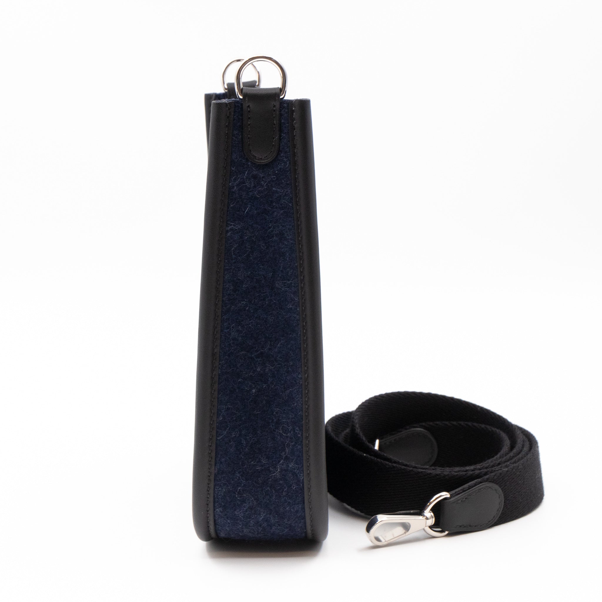 Evelyne 16 Amazone Blue Felt