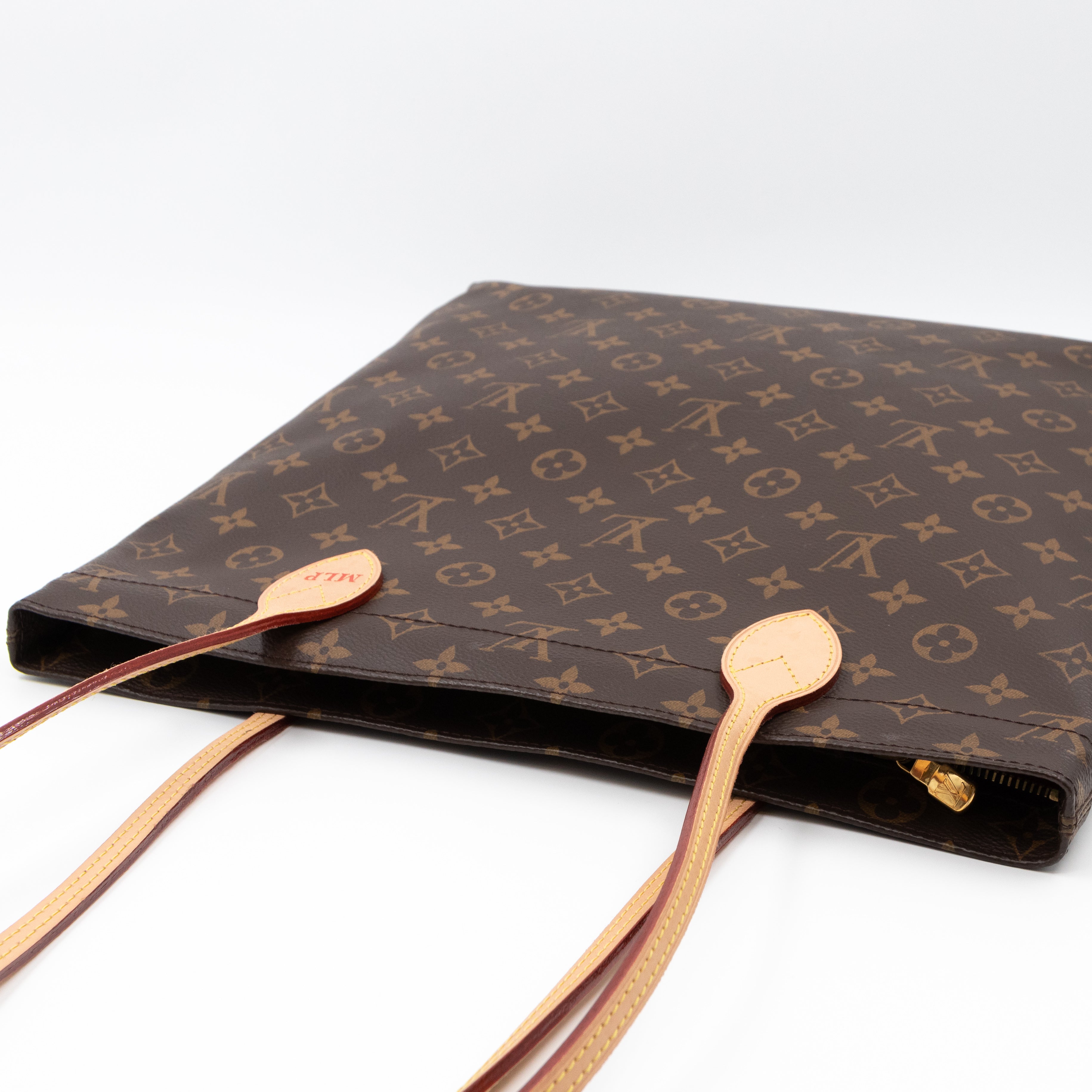 Carry It Monogram