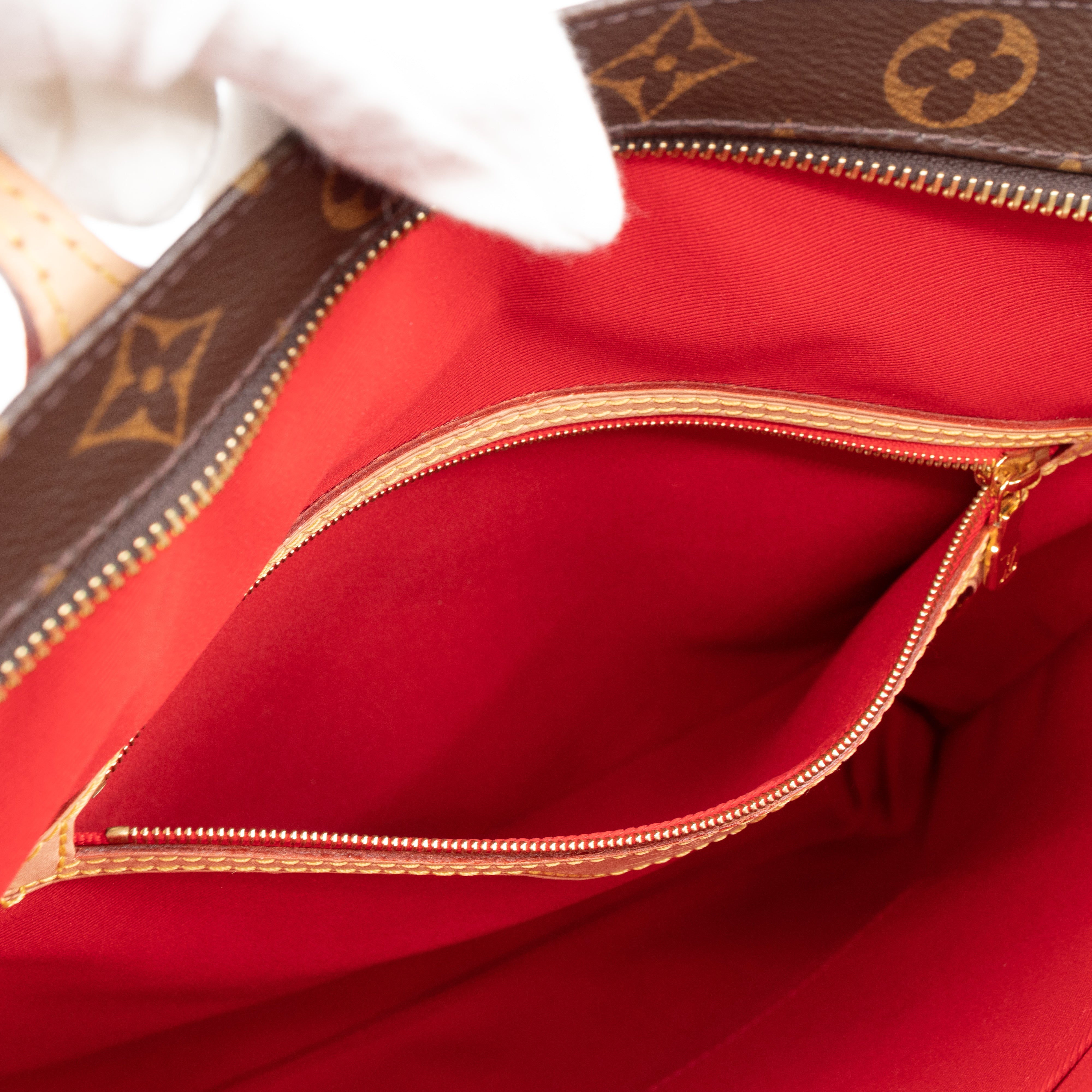 Carry It Monogram