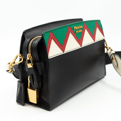 Esplanade Shoulder Bag Greche Black Leather