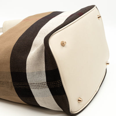 Ashby Medium Bucket Bag Check White