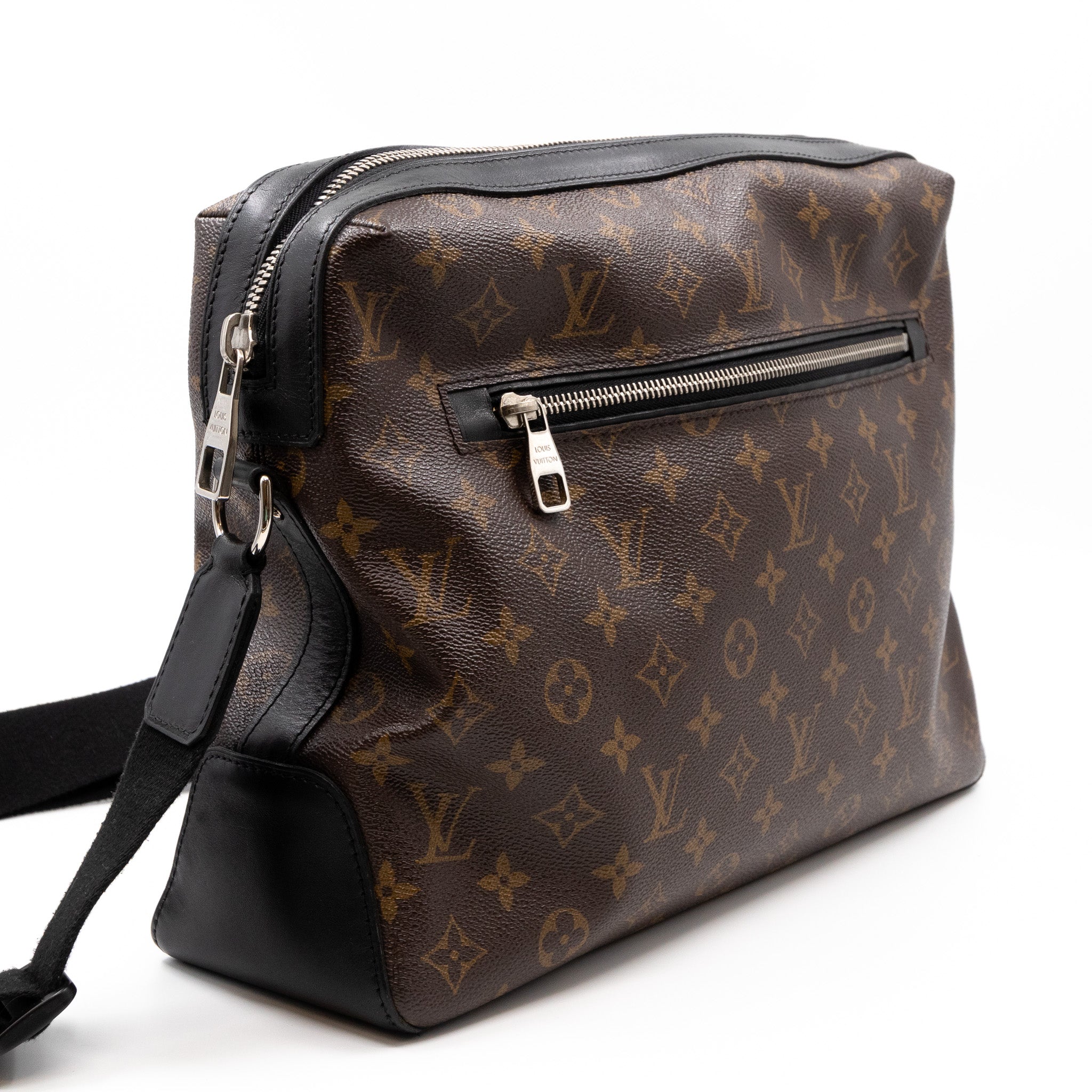 Torres Messenger Monogram Macassar