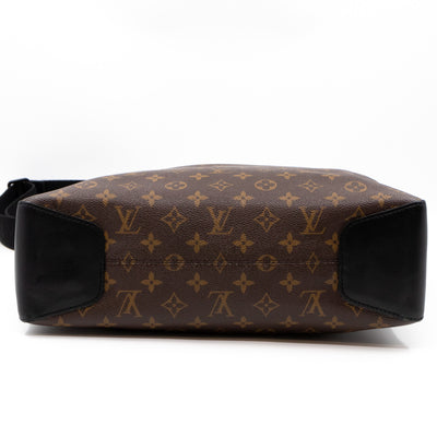Torres Messenger Monogram Macassar