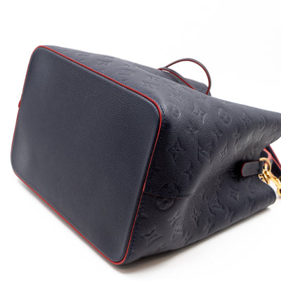 NéoNoé MM Monogram Empreinte Marine Rouge