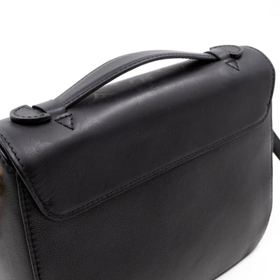 Very Messenger Monogram Leather Black