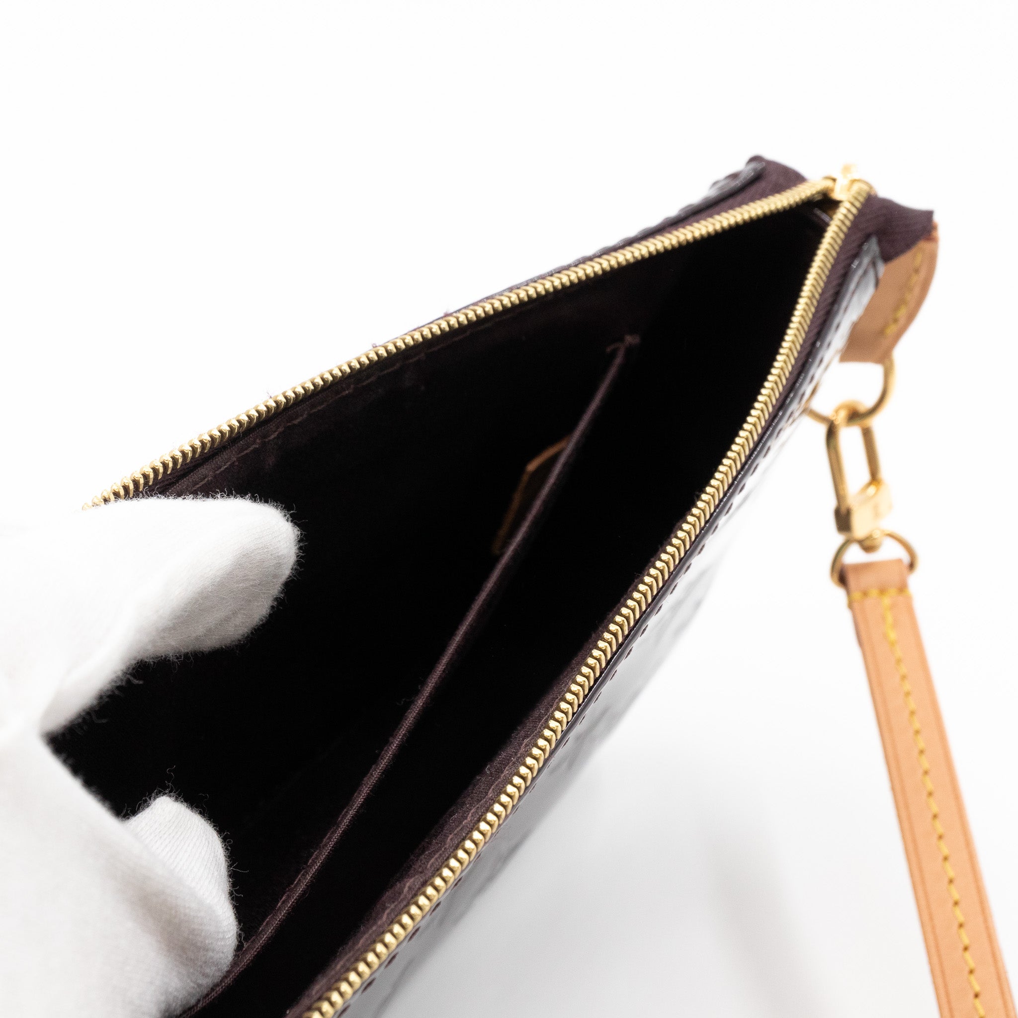 Pochette Accessoires Vernis Amarante