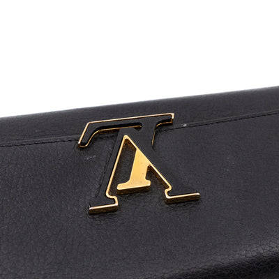 Capucines Wallet Black Leather