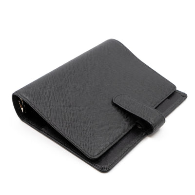 Medium Ring Agenda Cover Taiga Leather Black