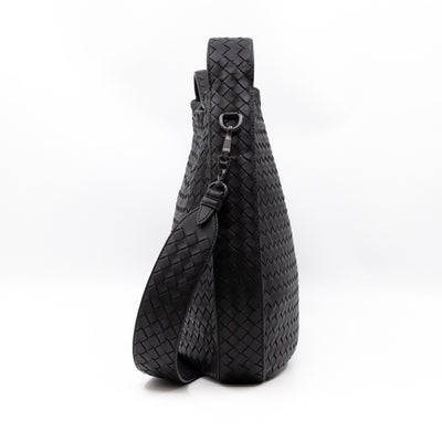 Large City Messenger Intrecciato Black Leather