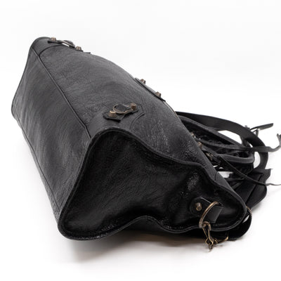 City Classic Studs Black Leather