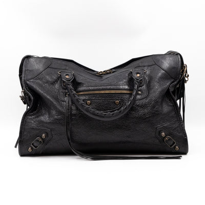 City Classic Studs Black Leather