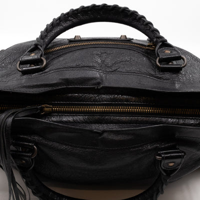 City Classic Studs Black Leather