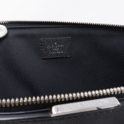 Anton Soft Briefcase Black Taiga Leather